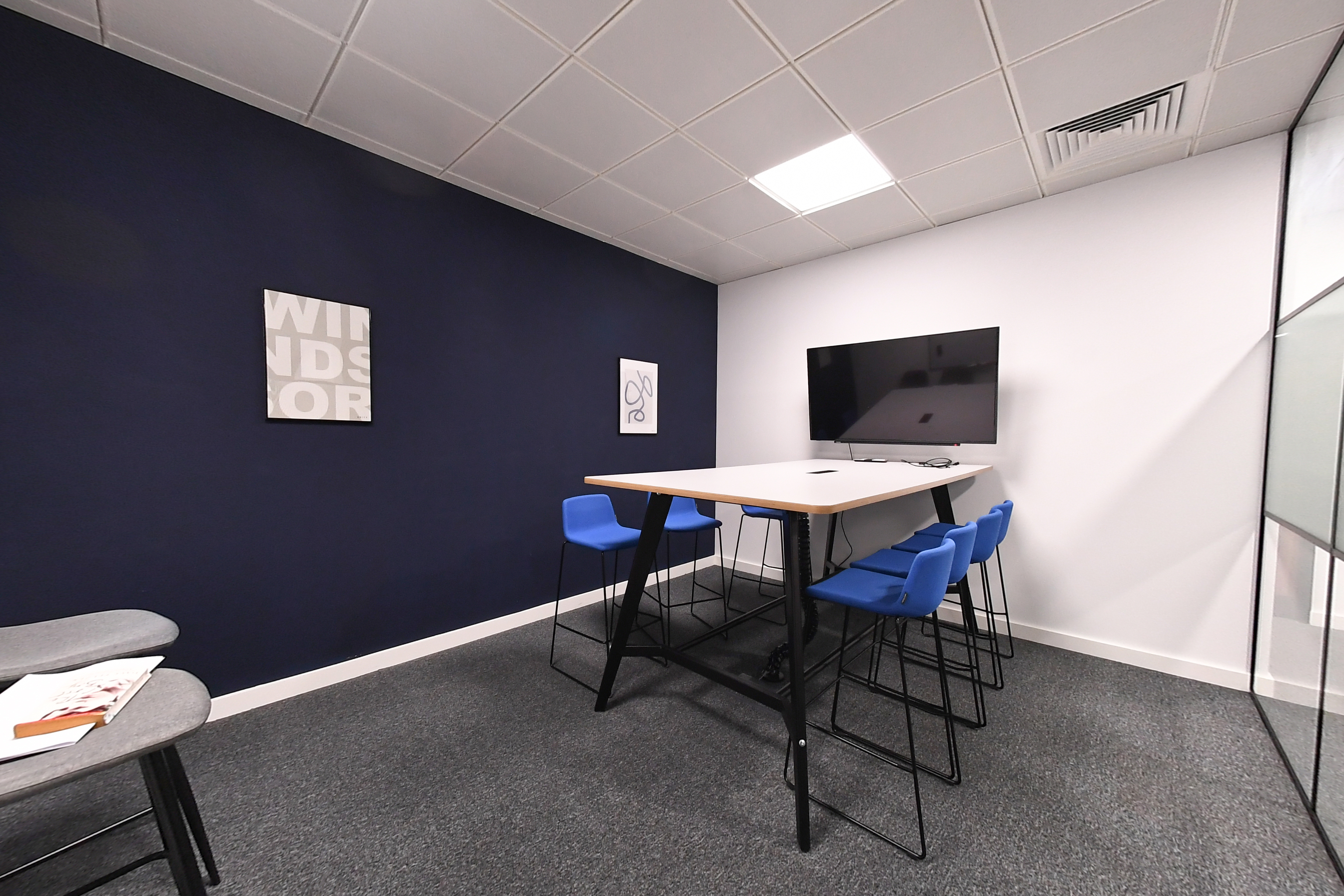 Flexible Small Team Space